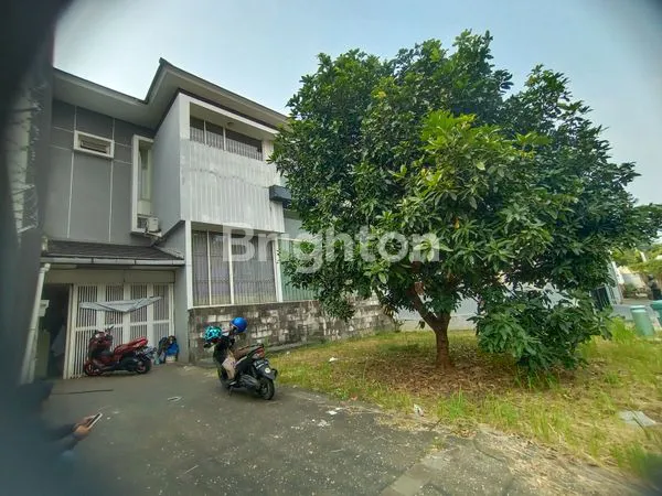 RUMAH SULTAN MEWAH PURI BOTANICAL 3, 5LANTAI JAKARTA BARAT
