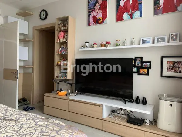 image KOMPLEK DE OAZE RESIDENCE TOWN HOUSE 3 LANTAI TOMANG (6)