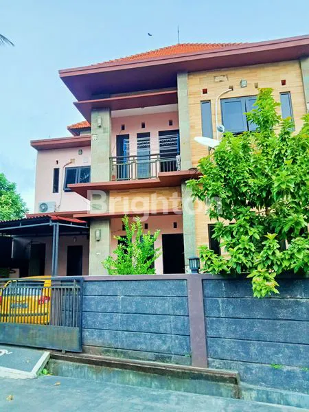 image RUMAH CANTIK 2 LANTAI DEKAT HIGHSCOPE SCHOOL (1)