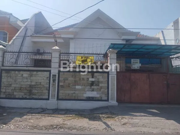 image RUMAH DI PUCANG ANOM, SURABAYA (1)