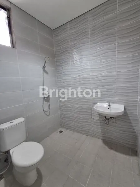 image RUMAH BAGUS MINIMALIS KAV DKI MERUYA JAKARTA BARAT (6)