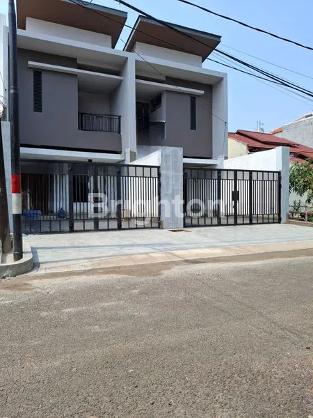 RUMAH BAGUS MINIMALIS KAV DKI MERUYA JAKARTA BARAT