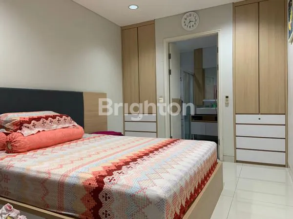 image RUMAH TOWN HOUSE 3 LANTAI DEKAT MALL TAMAN ANGGREK & CENTRAL PARK (8)