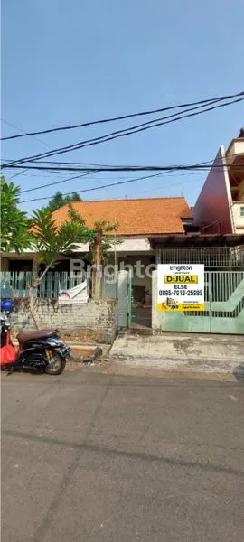 image RUMAH 2 LANTAI TOSIGA JAKARTA BARAT (1)