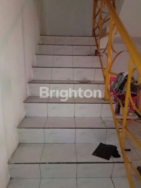 image 3,5 LANTAI SIAP HUNI RUKO PENGAMPON SQUARE SURABAYA PUSAT (6)