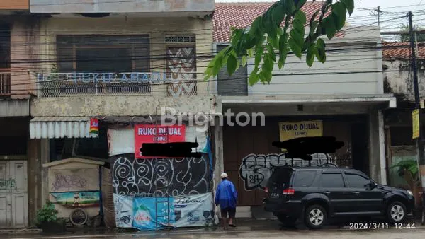 RUKO DUA PINTU DI PUSAT KOTA TEGAL
