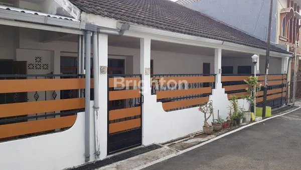 image RUMAH SIAP HUNI DI GOMBEL BANYUMANIK SEMARANG (1)
