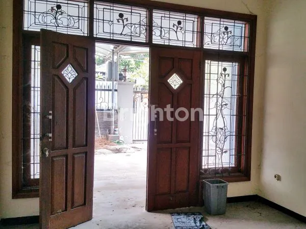 image RUMAH KUPANG INDAH 2 LANTAI DEKAT TOL, PUSAT BISNIS DAN KOMERSIAL (4)