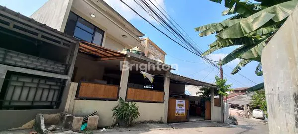 image DIJUAL RUMAH CUANTIK 2 LANTAI JAKASETIA (2)