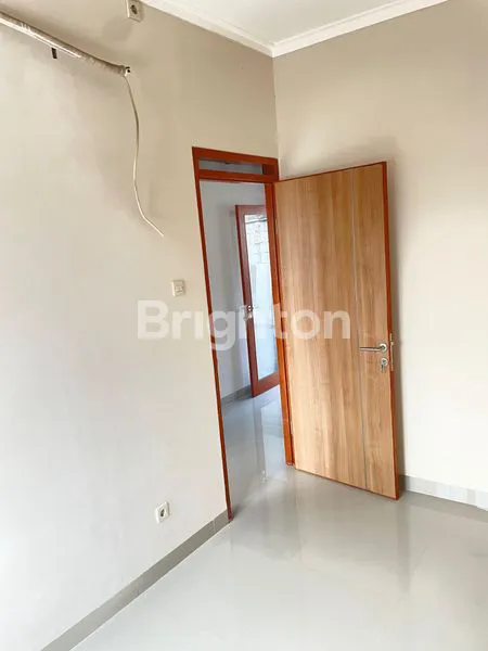 image RUMAH LUXURY,MODERN,ELEGAN LENGKAP DENGAN FURNISH YANG NYAMAN DI KOTA BALI (4)