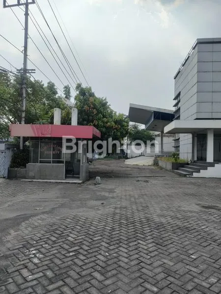 image SHOWROOM LUAS 5.100M² DI TAMAN SIDOARJO, SHM, NEGO (7)