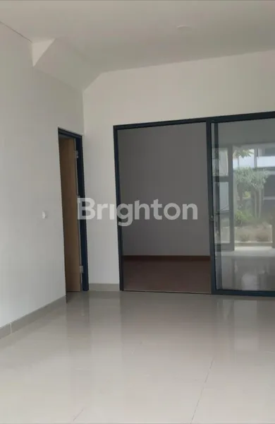 image RUMAH YUTHICA BSD CITY BANGUNAN BARU LOKASI SANGAT STRATEGIS SIRKULASI UDARA BAGUS (2)