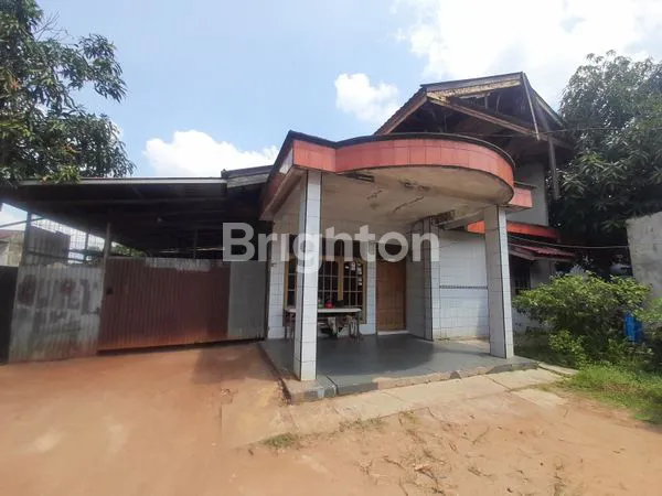 image DIJUAL RUMAH TEPI JALAN LOKASI SUKAJADI (1)