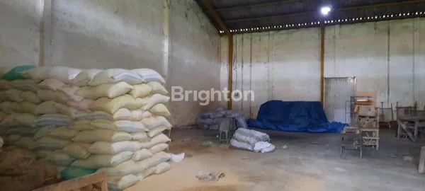 image GUDANG LUAS DI KOTA BLITAR (3)