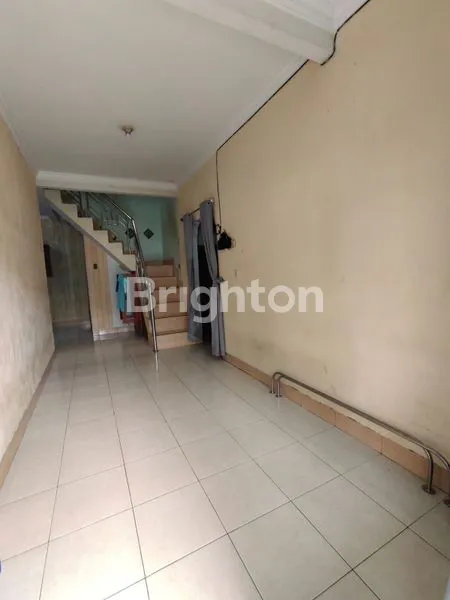 image HUNIAN STRATEGIS PANCORAN MAS DEKAT PINTU TOL DESARI (3)