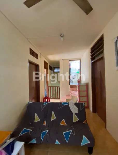 image RUMAH TANAH SEREAL TAMBORA 2 LANTAI JAKARAT BARAT (2)