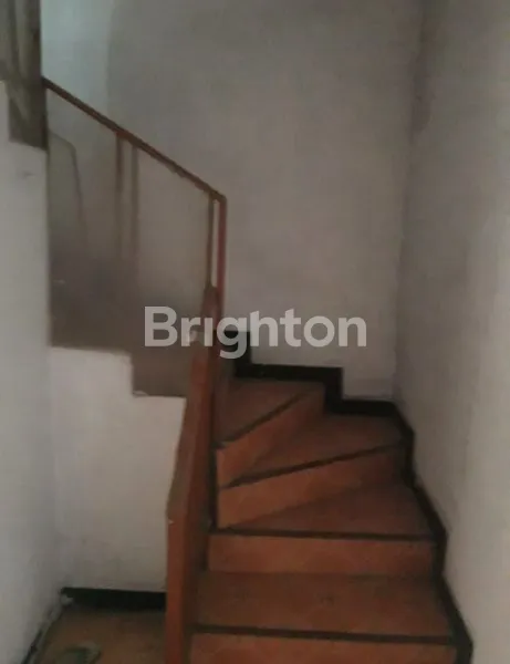 image RUMAH TANAH SEREAL TAMBORA 2 LANTAI JAKARAT BARAT (4)