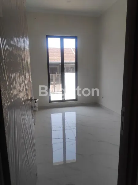 image RUMAH 100% BARU DI BATUNUNGGAL - BANDUNG (4)