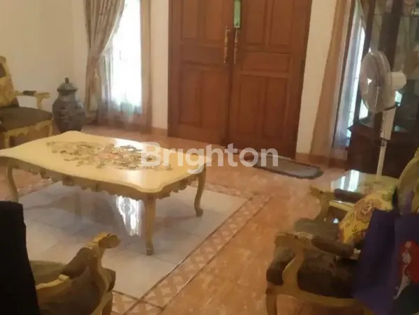 image RUMAH DEKAT BINUS PINGGIR JALAN JAKARTA BARAT (5)