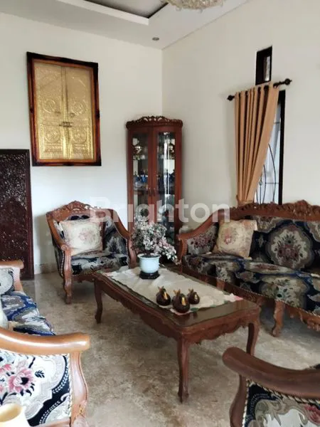 image RUMAH BESAR HALAMAN LUAS VIEW SAWAH (2)