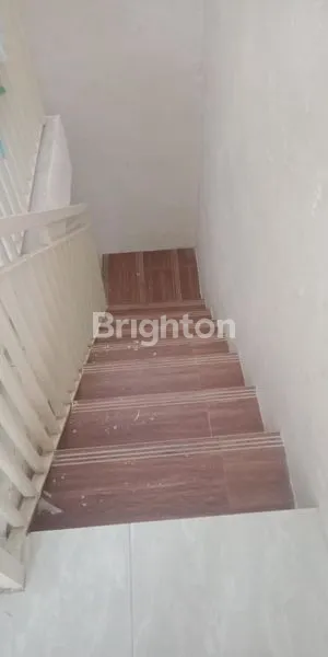 image RUMAH SIAP HUNI DI WIGUNA SELATAN, RUMAH WIGUNA SELATAN, RUMAH DI GUNUNG ANYAR (5)