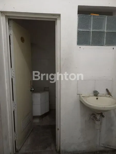 image RUKO STRATEGIS DI JL. RAYA MAJAPAHIT, LT 120M² (6)