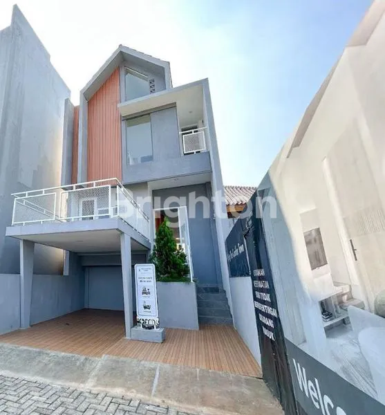 image RUMAH MEWAH MURAH DIKAWASAN DISTRICT KOTA DEPOK (1)