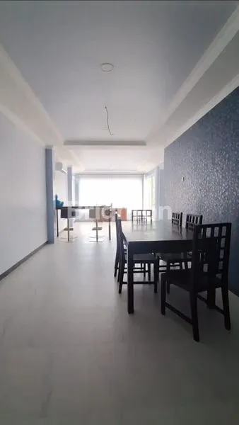 image RUMAH MEWAH (3)