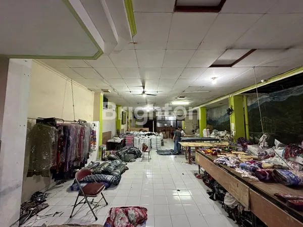 image RUKO / RUANG USAHA 3 LANTAI AREA STRATEGIS SLAMET RIYADI SOLO SURAKARTA (5)