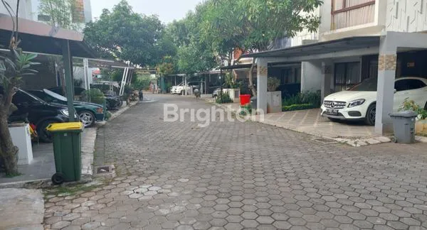 image JUAL CEPAT RUMAH HOOK 2 LANTAI PONDOK LABU JAKARTA SELATAN (7)