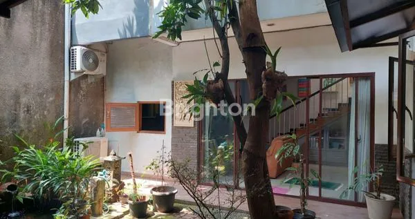 image JUAL CEPAT RUMAH HOOK 2 LANTAI PONDOK LABU JAKARTA SELATAN (8)
