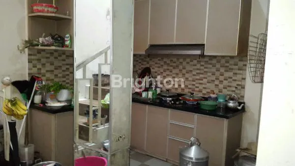 image RUMAH BANGUNAN BARU SURABAYA  TENGAH (2)