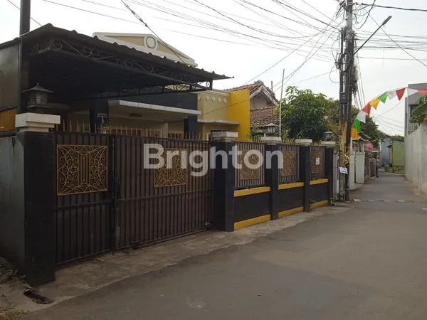 image RUMAH CAKEP LOKASI NYAMAN DI CIMANGGIS DEPOK (1)