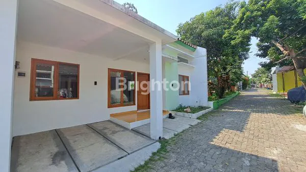 image RUMAH CANTIK SIAP HUNI DI PERUM TENGAH KOTA DEPOK (1)