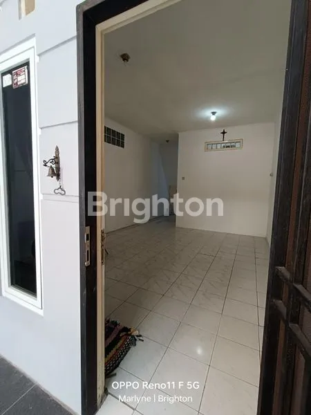 image RUMAH DURI KEPA DEKAT TANJUNG DUREN, JAKARTA BARAT (2)