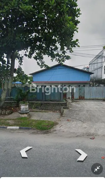 GUDANG DAN TANAH DIKAWASAN BISNIS ARIFIN AHMAD