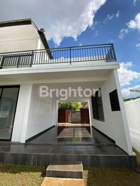 image VILLA CANTIK BARU 2 LANTAI DEKAT UBUD, 4 KAMAR TIDUR, VIEW SAWAH DI SUKAWATI GIANYAR (5)