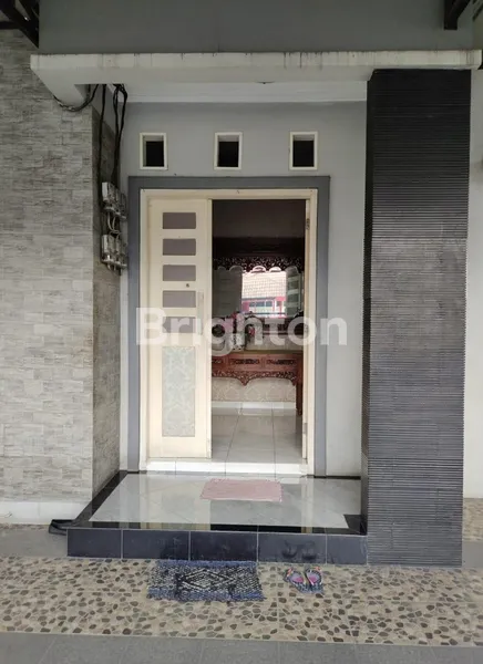 image RUMAH BSD GRIYA LOKA LUAS BANYAK KAMAR ADA KOLAM RENANG LOKASI STRATEGIS (2)