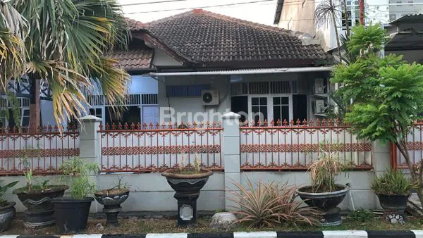 image RUMAH BESAR SEMI FURNISH DI SAWANGAN PERMAI (1)