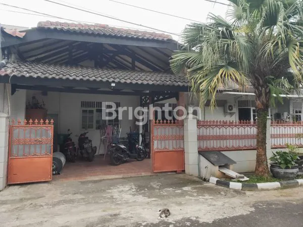 image RUMAH BESAR SEMI FURNISH DI SAWANGAN PERMAI (2)