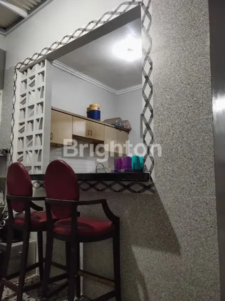 image RUMAH BESAR SEMI FURNISH DI SAWANGAN PERMAI (8)