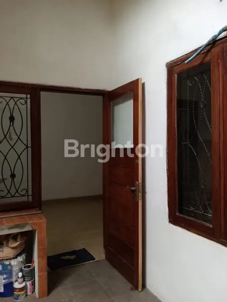image RUMAH DI KENDALSARI PRATAMA PENJARINGAN RUNGKUT  (6)