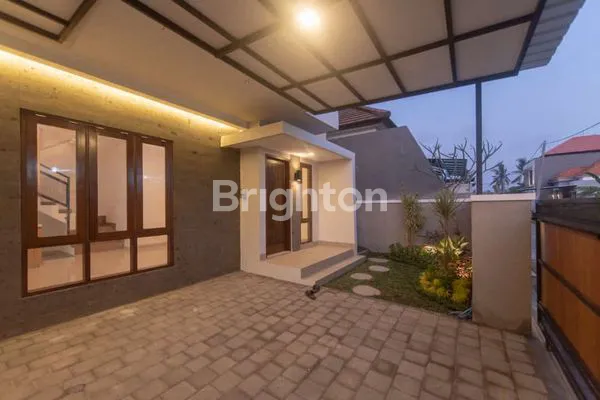 image RUMAH BARU RASA VILLA  (4)