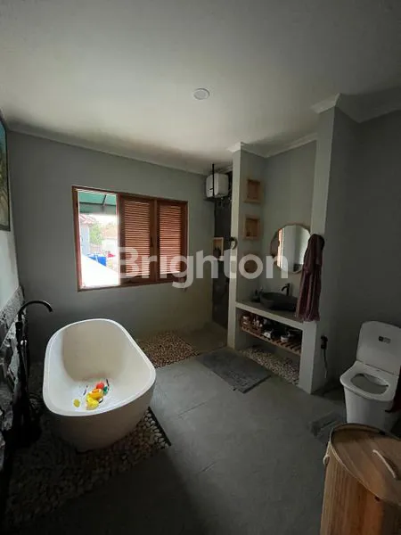 image RUMAH CANTIK TERAWAT  (8)