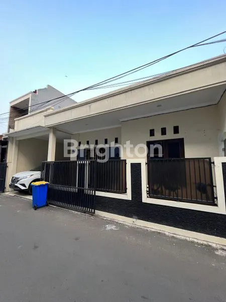 image RUMAH CANTIK TERAWAT  (1)