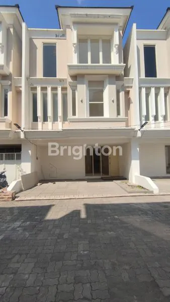 image RUMAH BARU GRESS DHARMAHUSADA INDAH DEKAT DHARMAHUSADA PERMAI, KERTAJAYA, MULYOREJO, MANYAR KERTOARJO  (1)