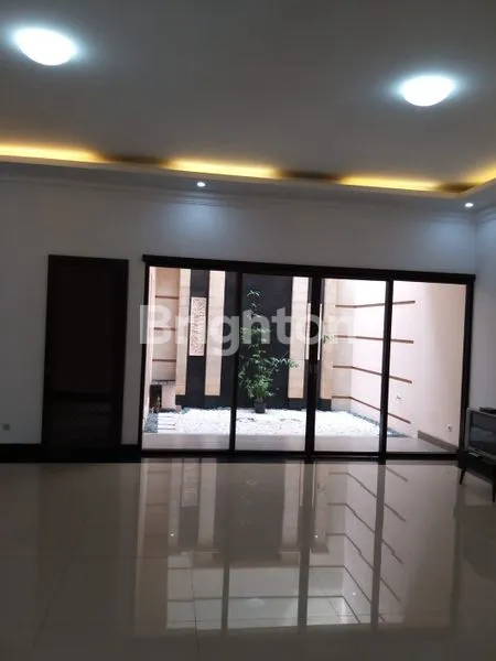 image RUMAH CANTIK TERAWAT  (3)