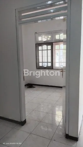 image MURAH  1 M- AN , DI NIRWANA EKSKUTIF, SIAP HUNI  . SURABAYA TIMUR  (4)