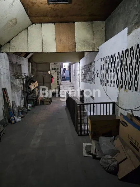 image RUMAH TINGGAL DI NOL JALAN RAYA KENJERAN SURABAYA (4)