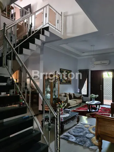 image RUMAH MEWAH 5KT SEMI-FURNISHED DEKAT PUSRI, PALEMBANG (7)